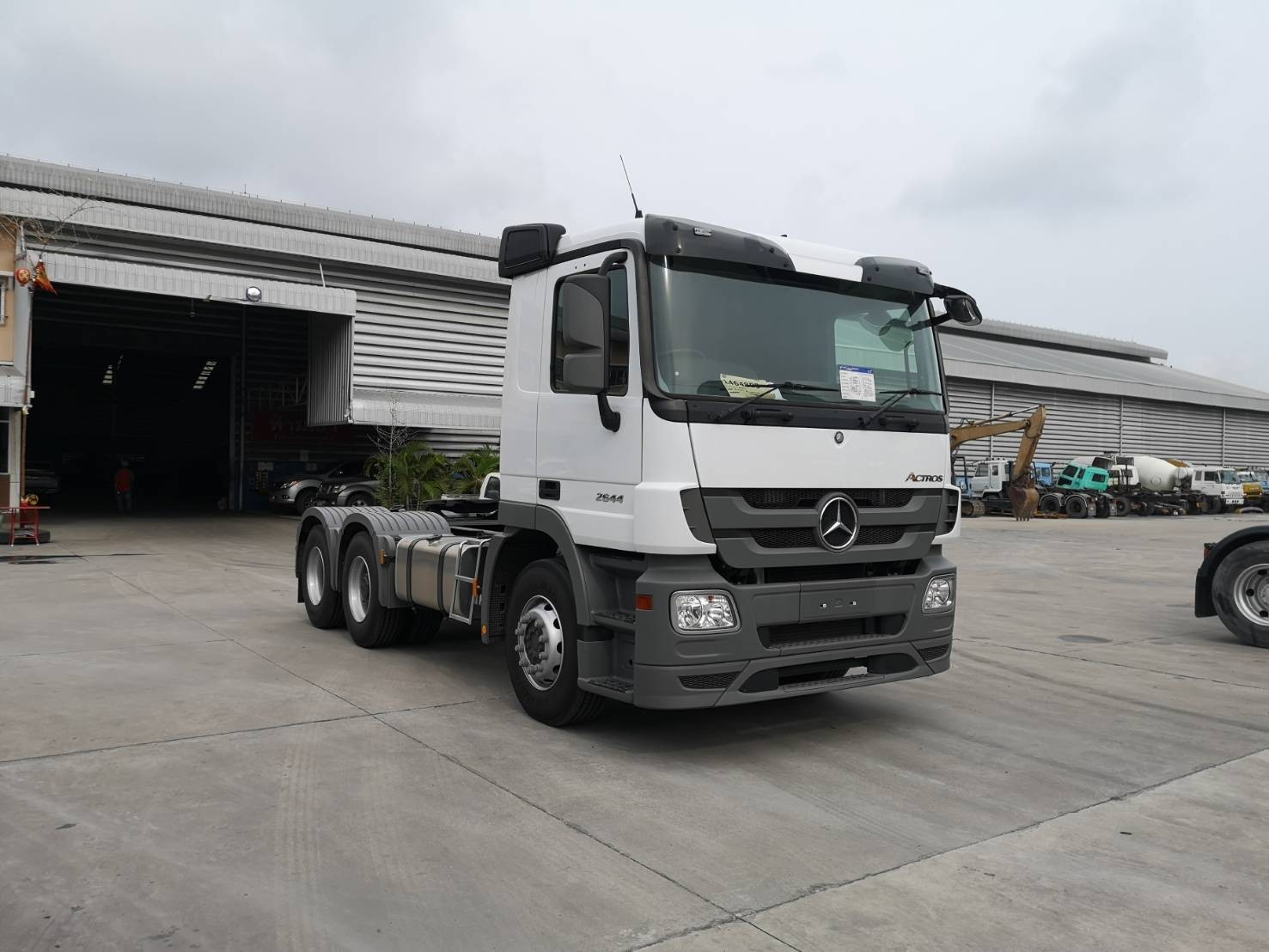 Mercedes Benz Actros ยูโร 3 เครื่องขนาด 435 แรงม้า รับประกัน 2 ปีเต็ม ไม่จำกัดระยะทาง